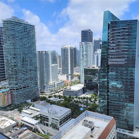 Four Seasons Suite Miami Exterior photo