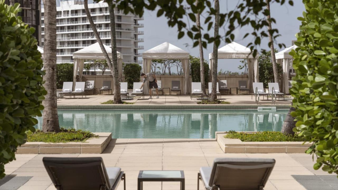Four Seasons Suite Miami Exterior photo